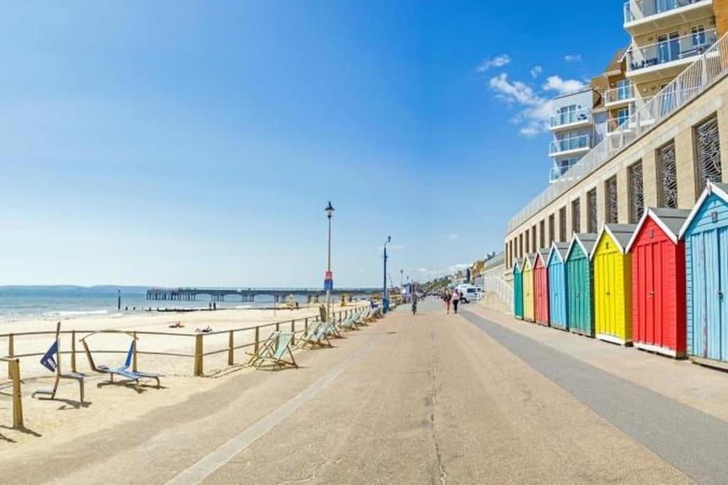 Bournecoast - Stylish Flat With Balcony - Sea Glimpses - 10 Min Walk To Beach - Parking - Wifi - Fm8405 Борнмут Экстерьер фото